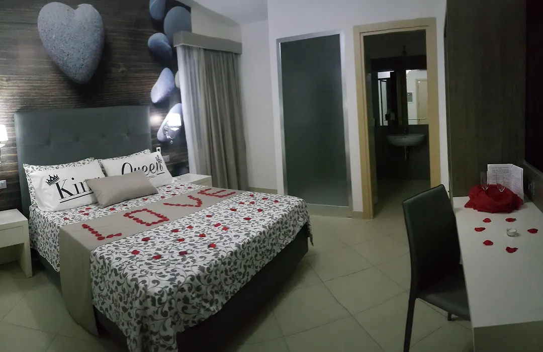 Medea Resort-1